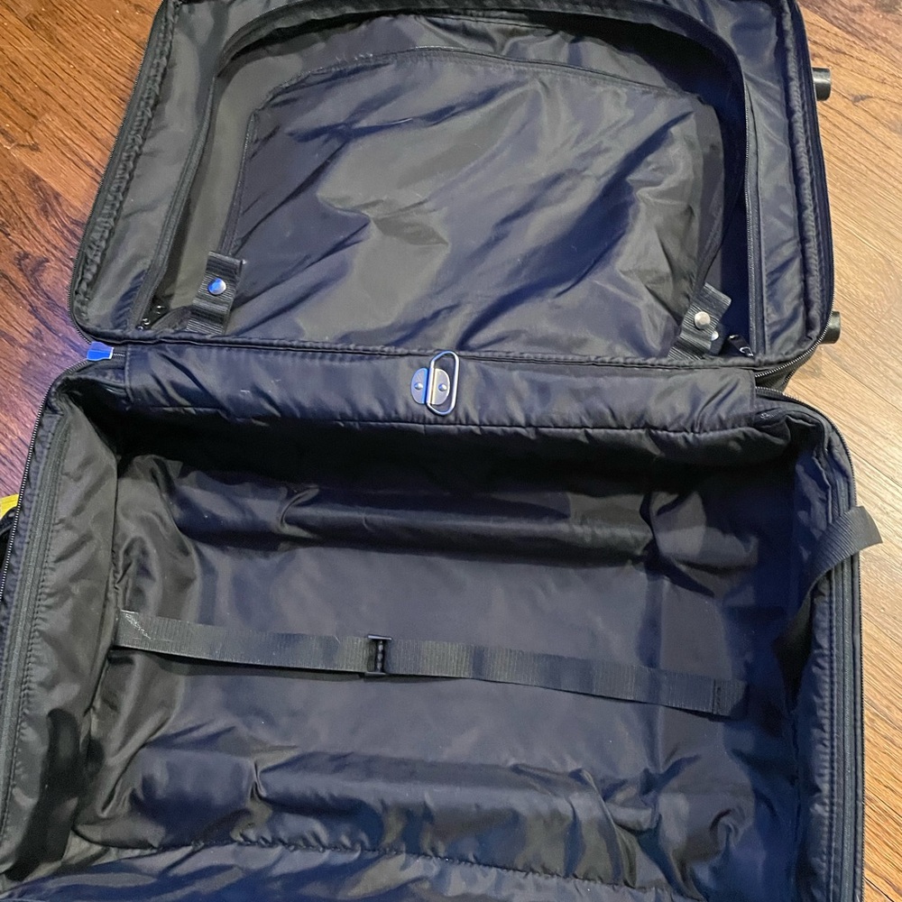 Hartmann 2 wheeled carryon luggage black - Picture 6 of 16